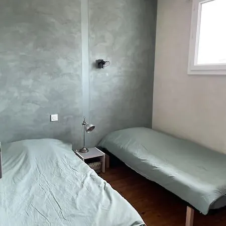 Maison Avec Jardin Au Calme Proche Du Centre Λα Ροσέλ