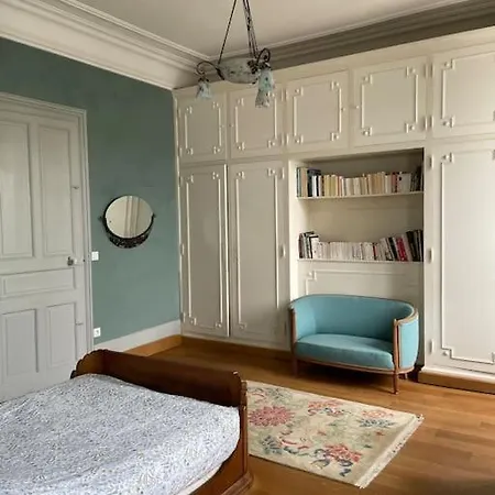 Maison Avec Jardin Au Calme Proche Du Centre Λα Ροσέλ